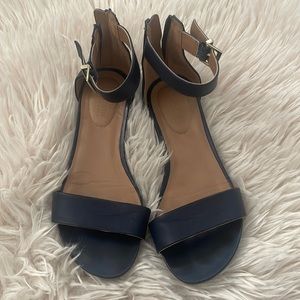 Kenneth Cole Reaction Navy sandal size 7
